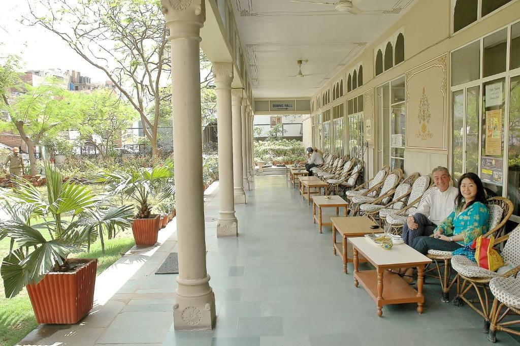 Hotel Arya Niwas Jaipur Ngoại thất bức ảnh